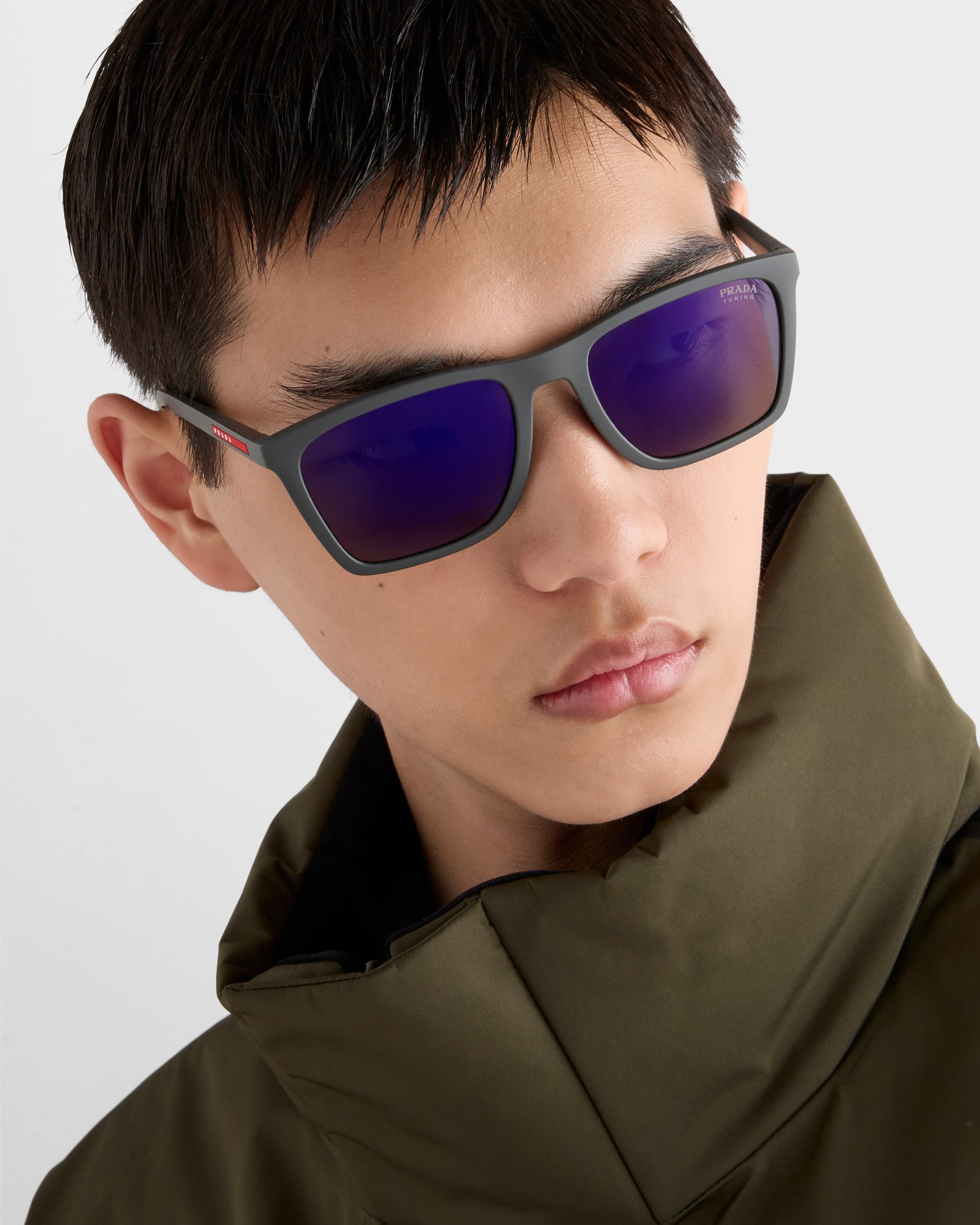 Prada Linea Rossa Güneş Gözlüğü 2