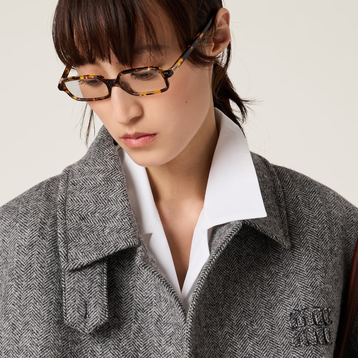 Miu Miu SMU11Z — Miu Regard Güneş Gözlüğü 2