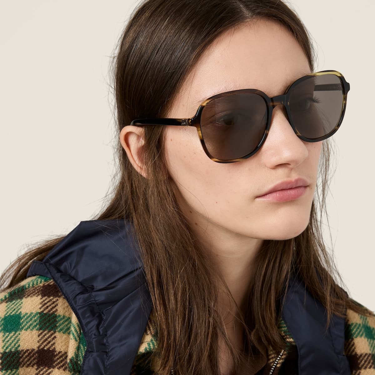 Miu Miu SMUB01 — Miu Regard Güneş Gözlüğü 6
